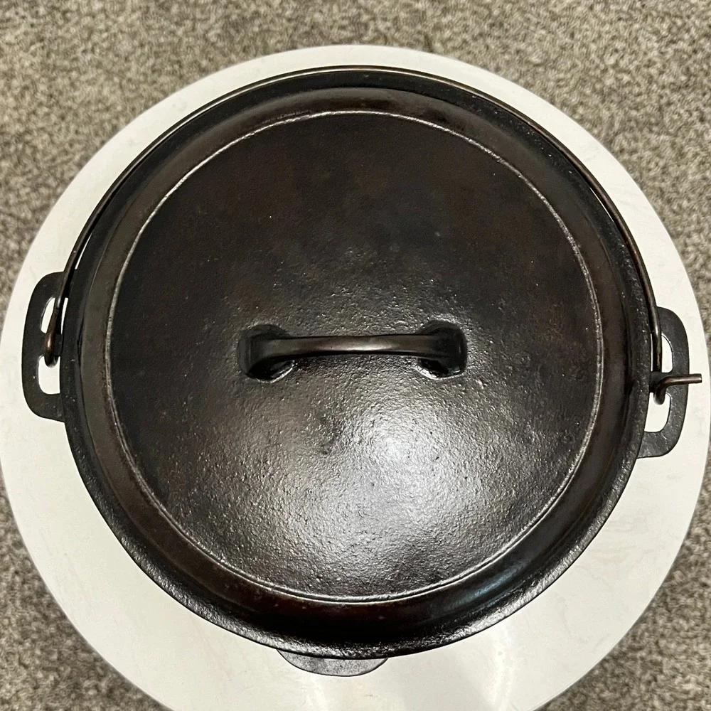Wagner Ware #8 Cast Iron Dutch Oven 5 Qt Bail‎ Handle Trivet Lid Lifter Unmarked